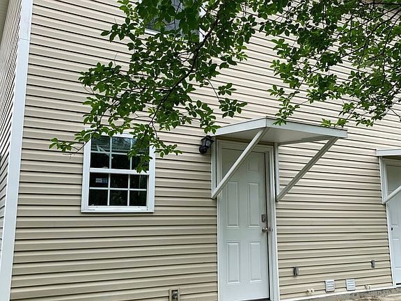 3rd image of 2415 Seth Pl APT A8