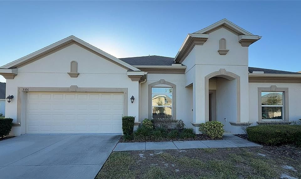 1st image of 3326 Sagebrush St