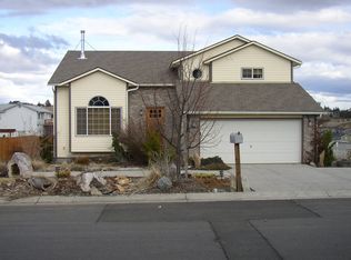 1402 Franklin Rd, Moscow, ID 83843