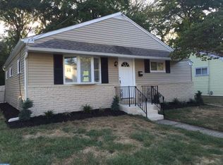 881 Crescent Ave, Runnemede, NJ 08078