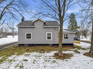 4241 Greenville Rd, Cortland, OH 44410