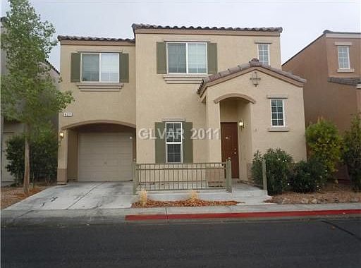 1st image of 427 Petal Dew Ave