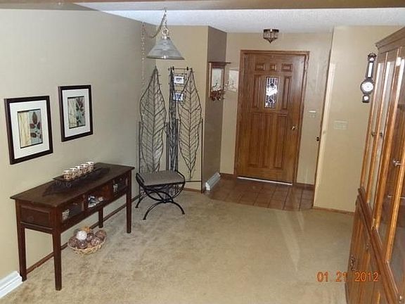 2nd image of 2308 W Mark Dr