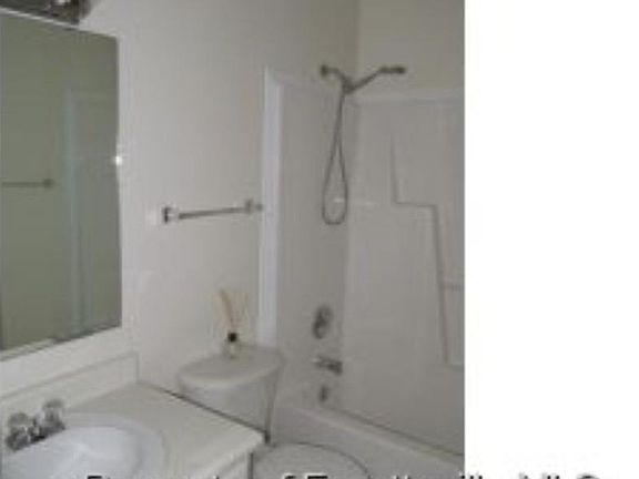 5th image of 118 Tulane Dr