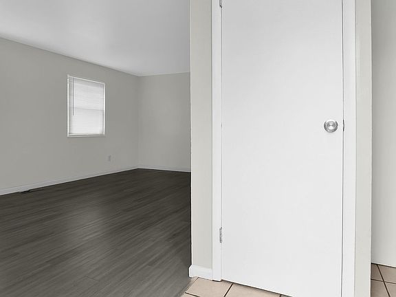 3rd image of 3054 Rotunda Ct N #3054