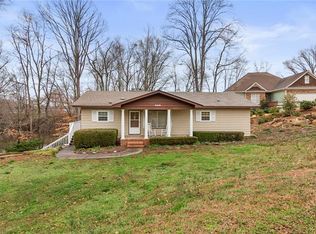 2225 Lake Ranch Ct, Gainesville, GA 30506