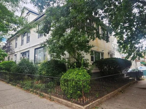 94-01 40th Drive, Elmhurst, NY 11373