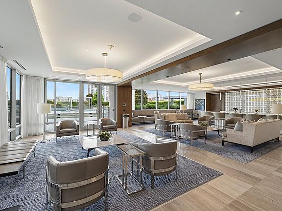 3rd image of 2047 Westcreek Ln #403