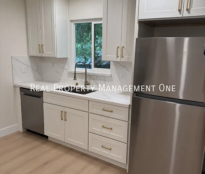 3818 Harbor St — Photo 6