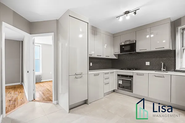 Rented by Lisa Management Inc | media 2