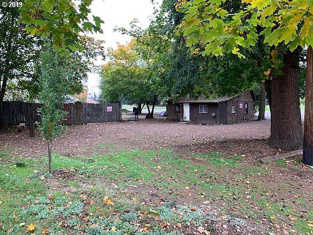 1st image of 5908 NE 108th Ave
