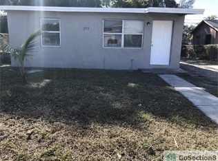 2556 NW 4th Ct, Pompano Beach, FL 33069