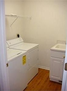 5th image of 43 Greystone #B