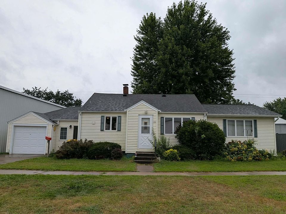 1st image of 454 Main St NE