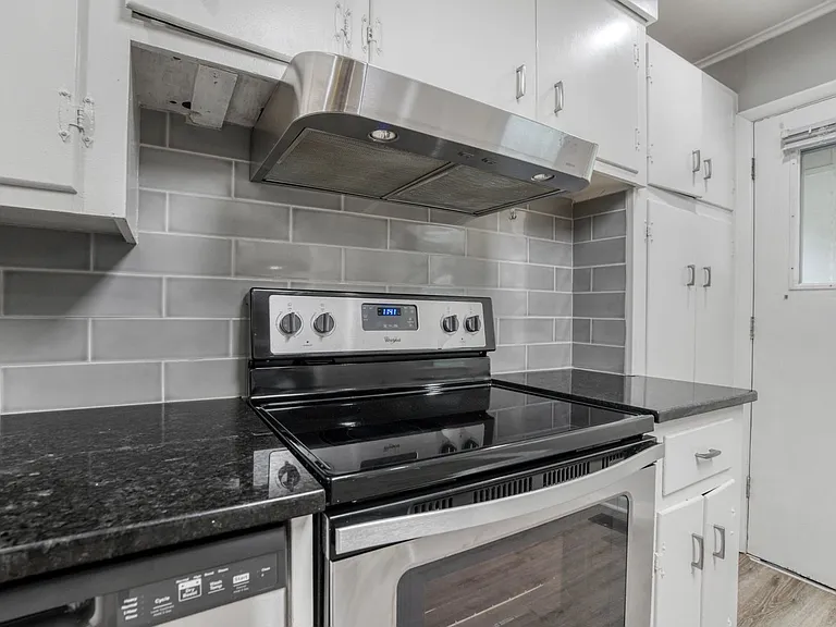 3 Garfield Cir #B — Photo 10