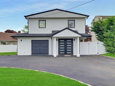 339 S Bay Drive, Massapequa, NY, 11758