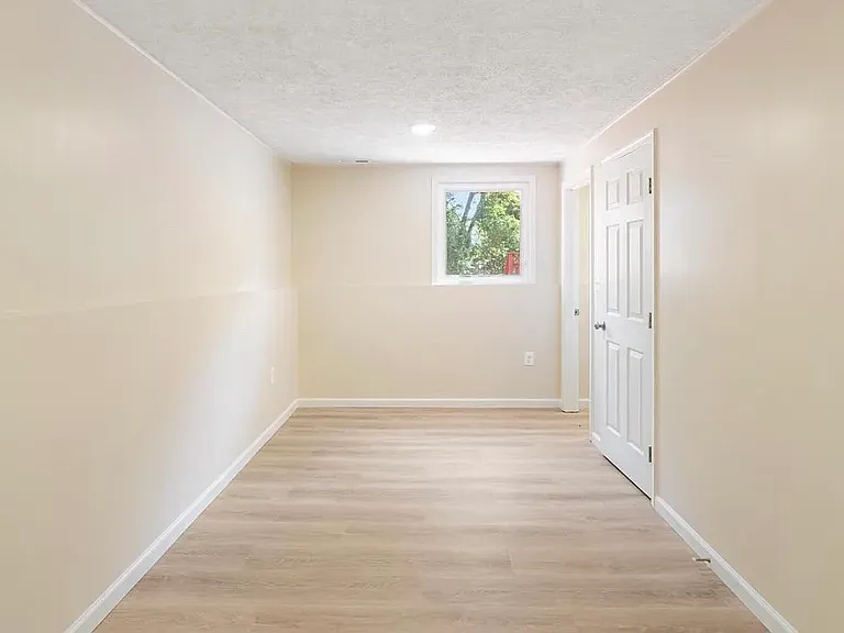 347 Kearney Dr — Photo 13