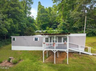 131 Russell Hill Rd, Elizabethton, TN 37643