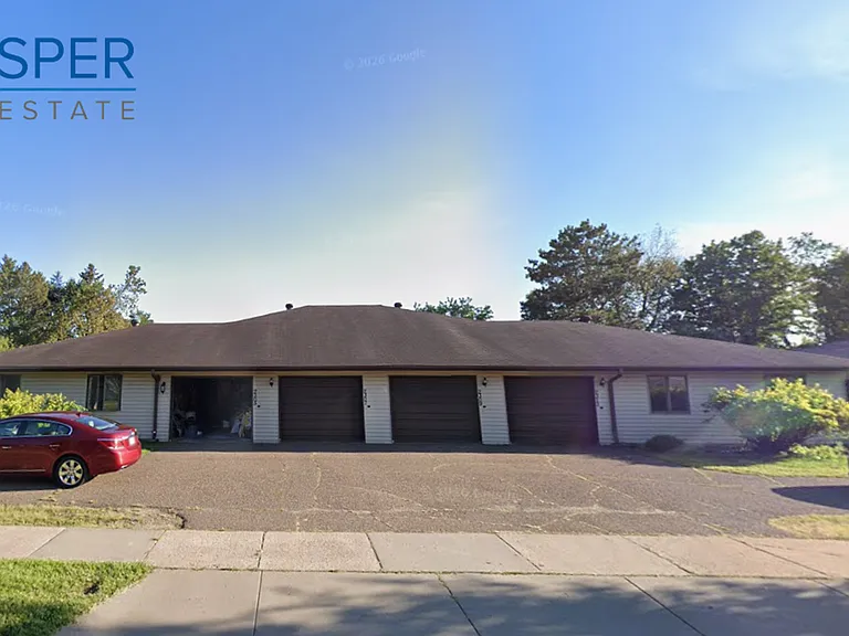 2305 Frank St — Photo 2