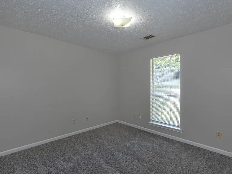 5713 Marlette Ct — Photo 21