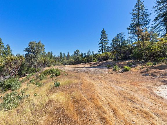 2nd image of 12996 Deadmans Flat Rd