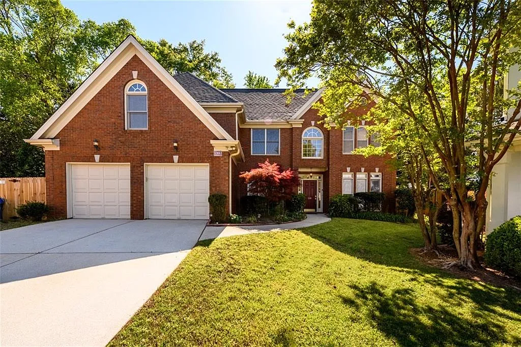 5 bed, 3.0 bath, 2578 sqft, $3,500 — Photo 1