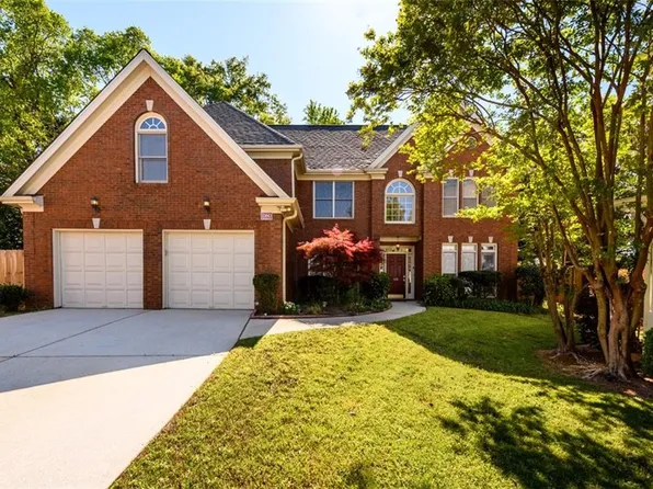 1560 Oak Park Cv, Decatur, GA 30033