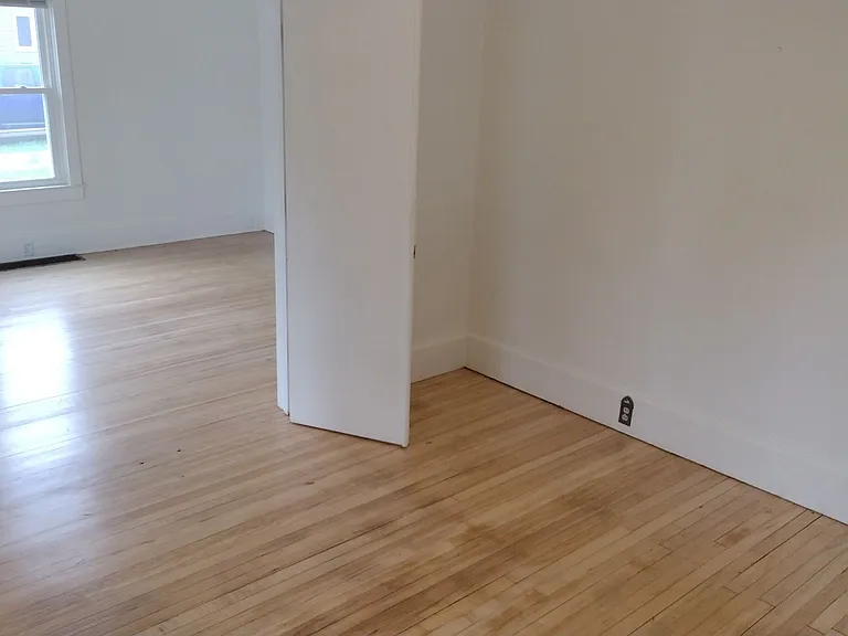1319 Winnebago Ave — Photo 20