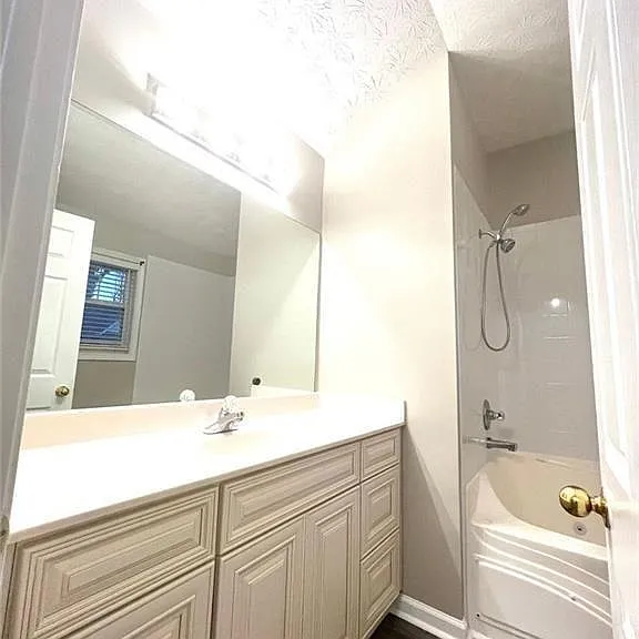 3854 Austin Park Ln — Photo 26