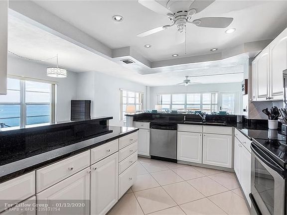 5th image of 3850 Galt Ocean Dr APT 1401