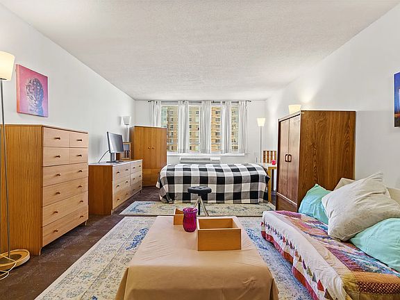 5th image of 11818 Union Tpke APT 4J