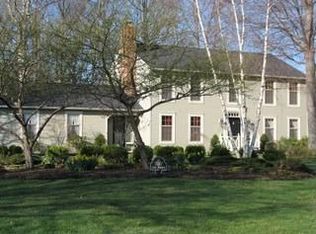 307 Long Pointe Dr, Avon Lake, OH 44012