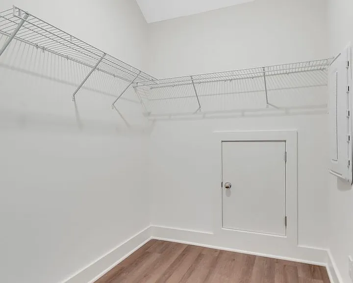 4104 Prentice St — Photo 26