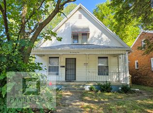 1074 E Wood St, Decatur, IL 62521
