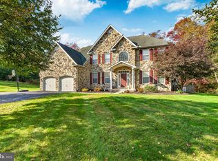58 Boraten Rd, Royersford, PA 19468