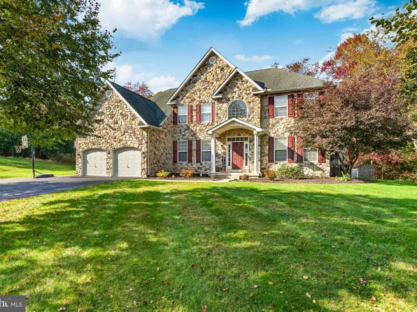 58 Boraten Rd, Royersford, PA 19468