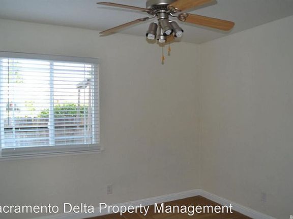 5th image of 8894 Harvest Hill Way