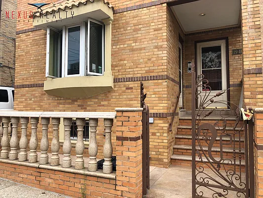 Rented by Voro NYC | media 21