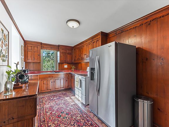 5th image of 20 Ellis Ln