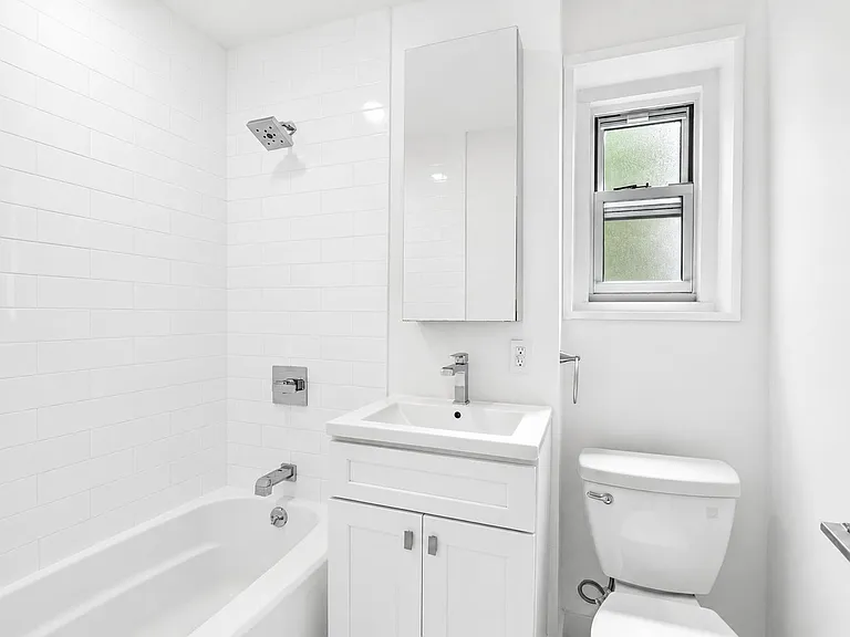 2205 N Central Rd #3C — Photo 3