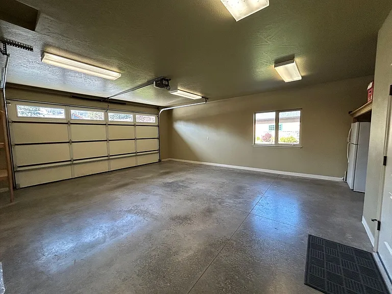 1070 Anglers Bend Way — Photo 27