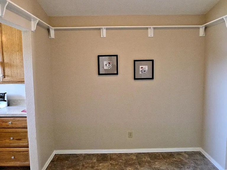 3001 Barnes Dr — Photo 5