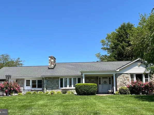 3300 Hawks Hill Rd, New Windsor, MD 21776