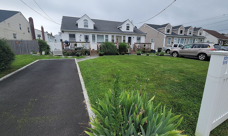 1st image of 380 S Ocean Ave
