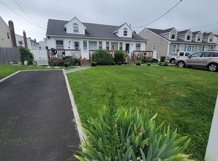 380 S Ocean Ave, Patchogue, NY 11772