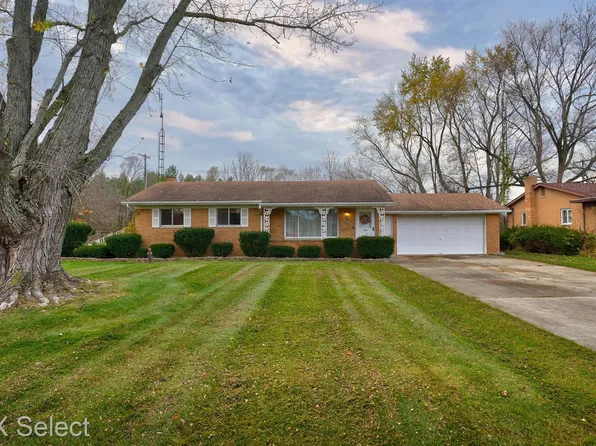 4428 Old Colony Dr, Flint, MI 48507