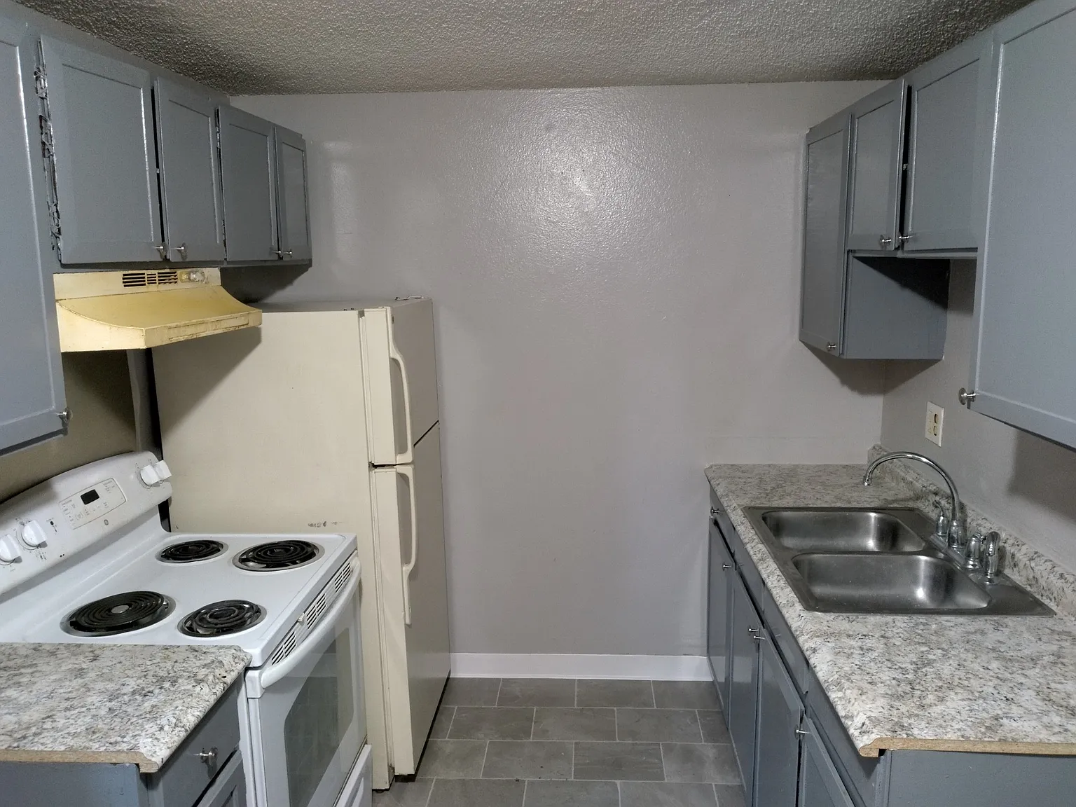 1 bed, 650 sqft, $1,200 — Photo 2