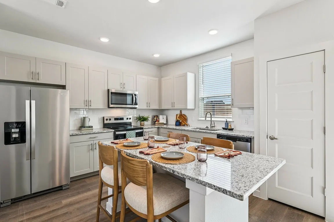YardHomes Trailside Unit 908 Kitchen
