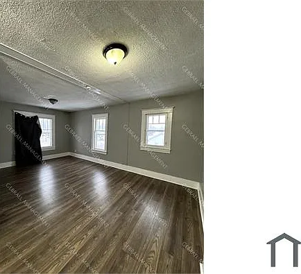 1635 Holmes St #2 — Photo 12