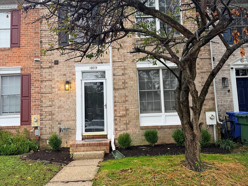 1809 Beth Bridge Cir